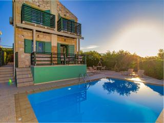 Chania villas kissamos villa euphoria path 62 hu 7fc01bfbbf38a2fb.jpg