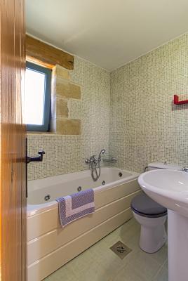 Chania villas kissamos villa happy flow 61 hu7468ad52924b02b4d05a2894aa1d3eb8 642622 0x400 resize q75 box.jpg