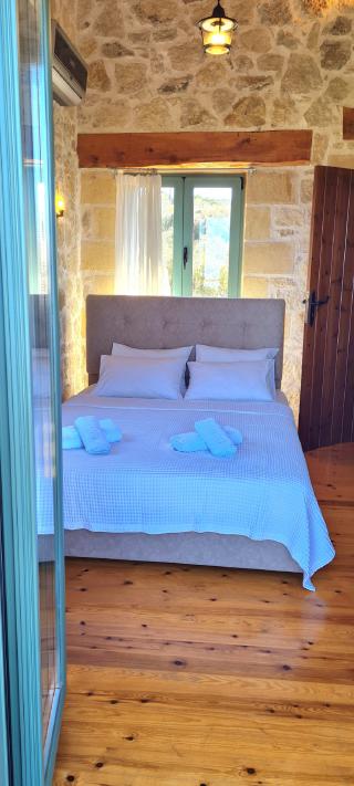 Chania villas kissamos villa happy flow 6 huf1ef21331aa807227fd3cce02103a7f6 612103 320x0 resize q75 box.jpg